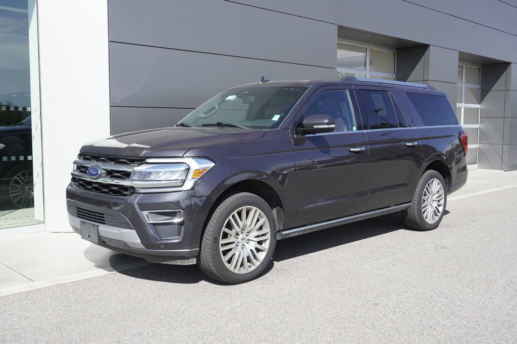 Used 2024 Ford Expedition Max Limited AWD/4WD image 3