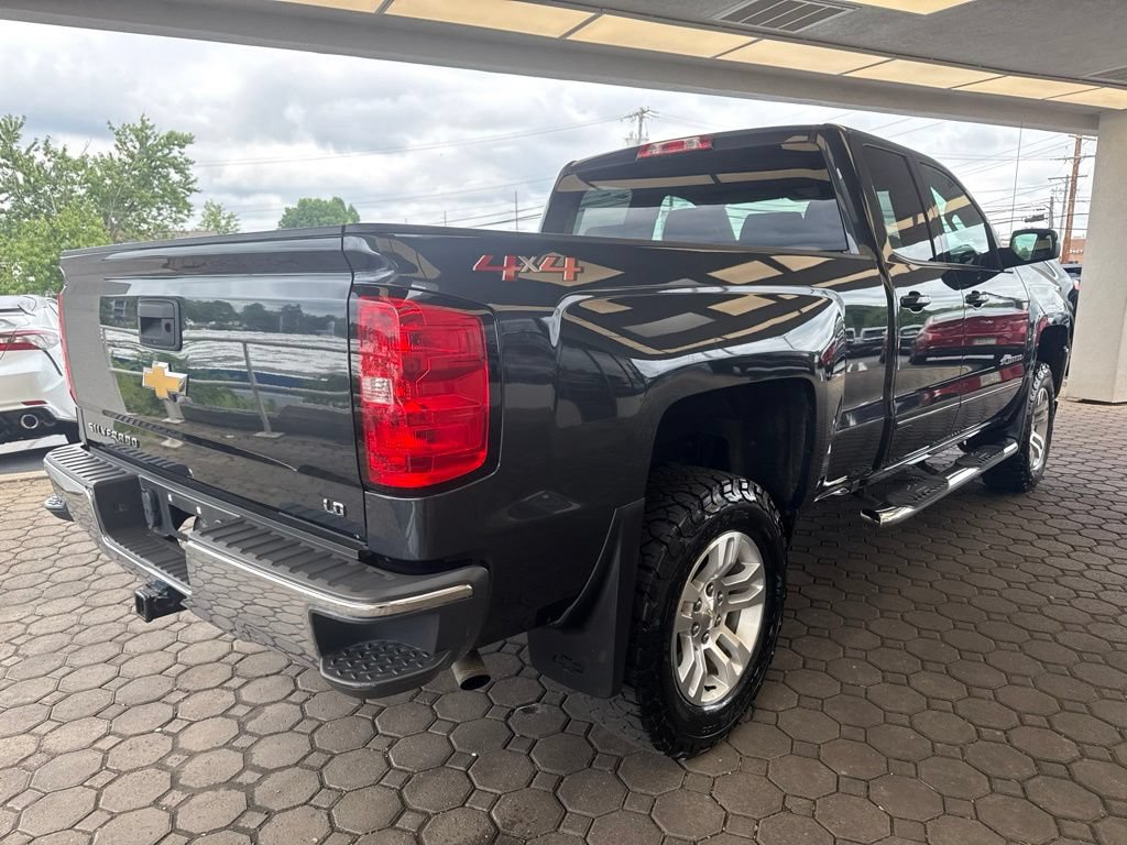 Used 2019 Chevrolet Silverado 1500 LT w/ All Star Edition AWD/4WD image 6