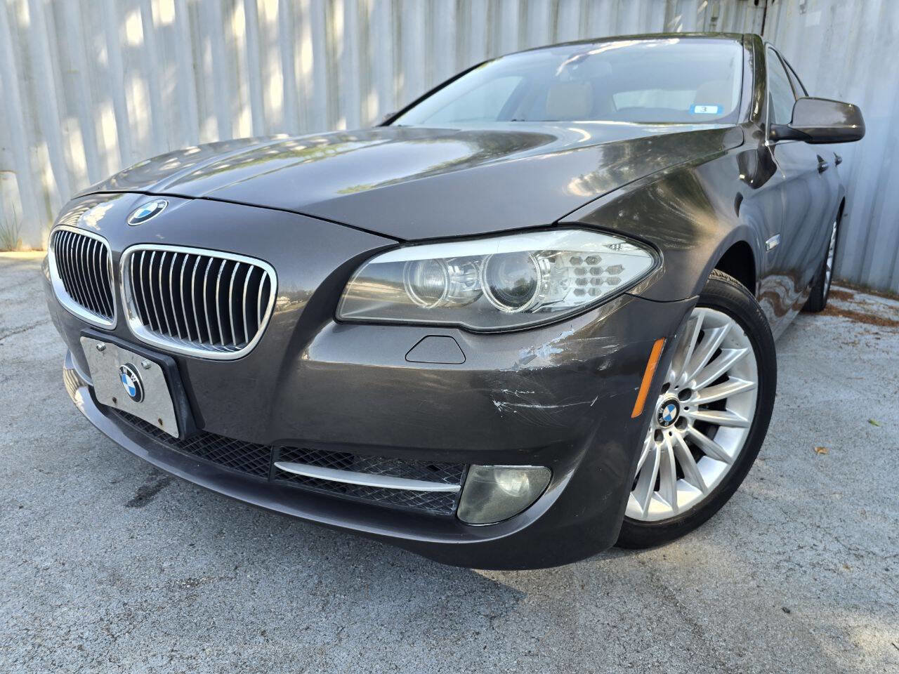 Used 2013 BMW 535i xDrive Sedan image 2