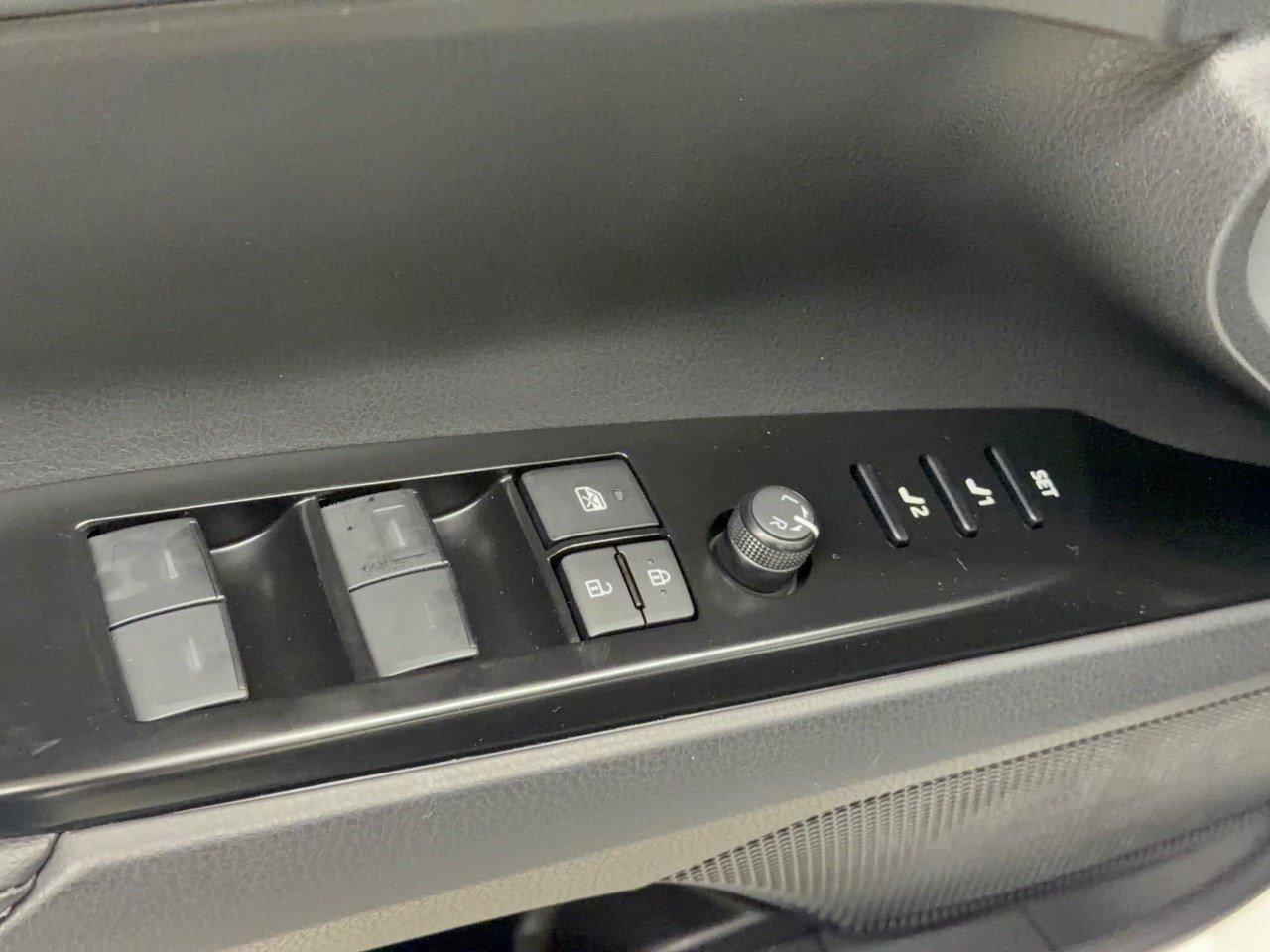 New 2026 Toyota Camry XSE w/ Premium Package FWD image 15