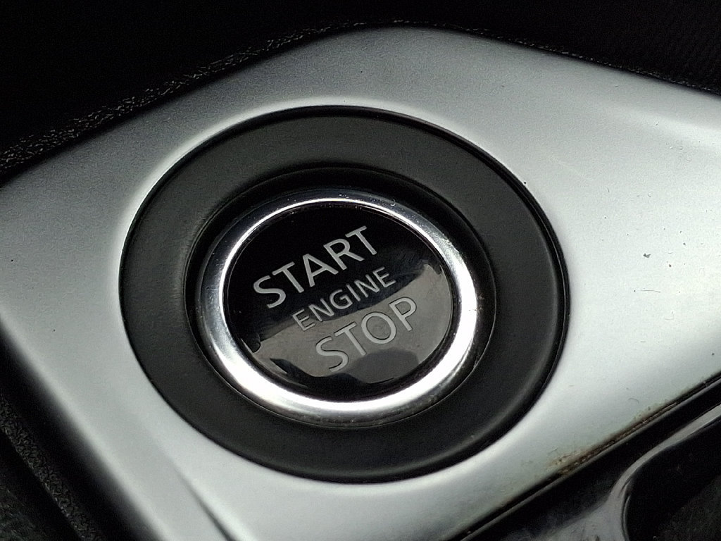 Used 2025 Nissan Sentra SV w/ All-Weather Package FWD image 23