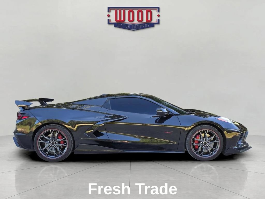 Used 2023 Chevrolet Corvette Stingray Premium Conv w/ Z51 Performance Package RWD image 2