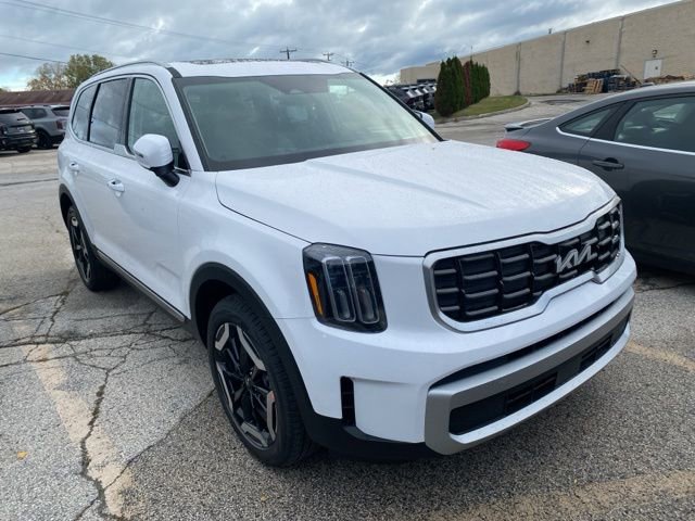 New 2025 Kia Telluride S