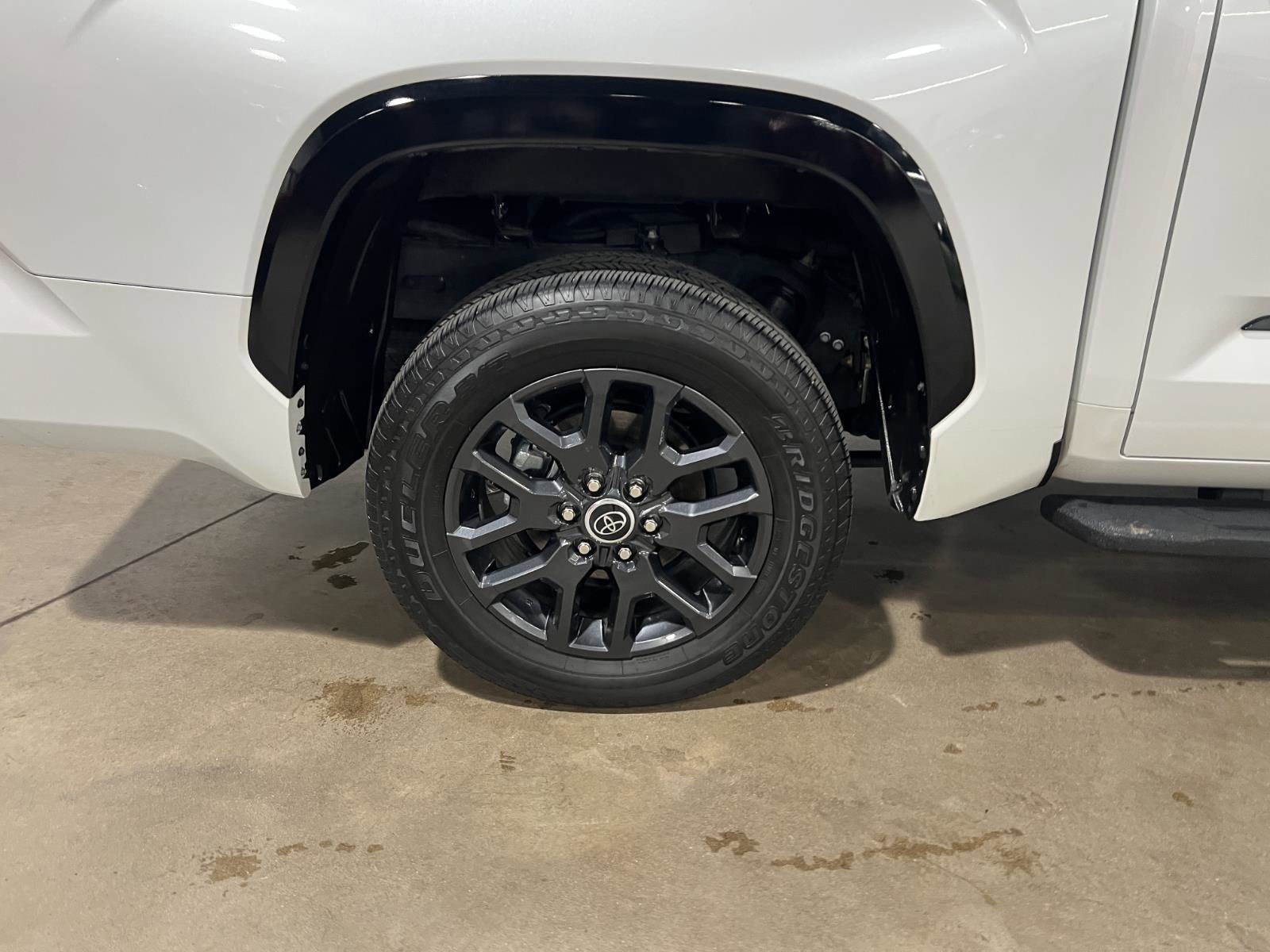 Used 2022 Toyota Tundra Platinum AWD/4WD image 44