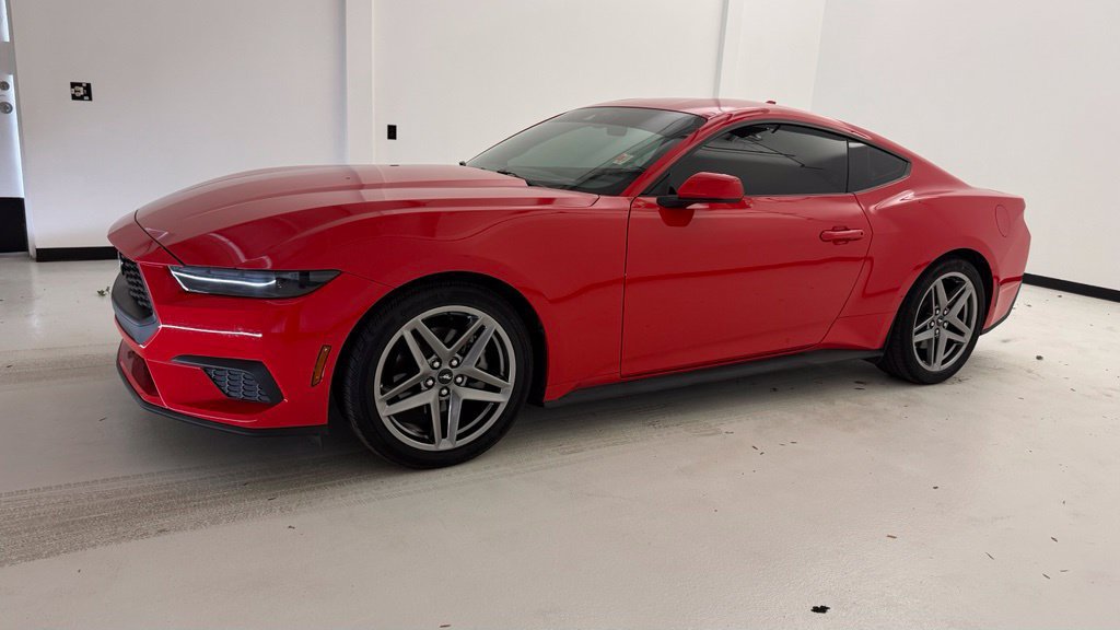 Used 2026 Ford Mustang Coupe RWD image 14