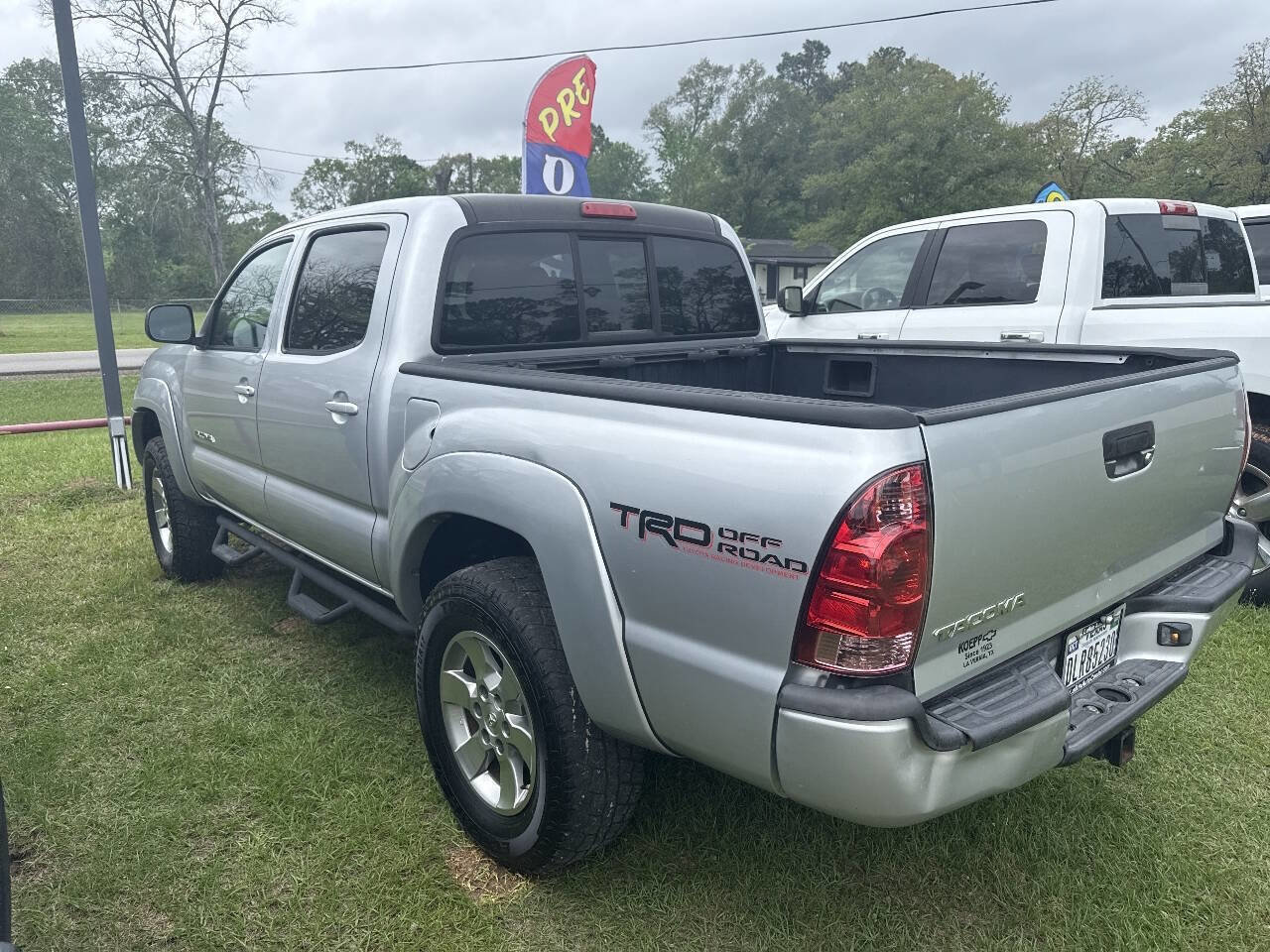 Used 2008 Toyota Tacoma PreRunner image 3