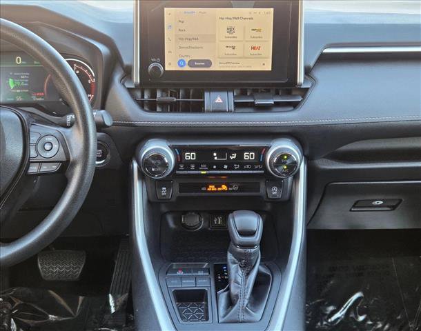 Used 2024 Toyota RAV4 XLE image 15