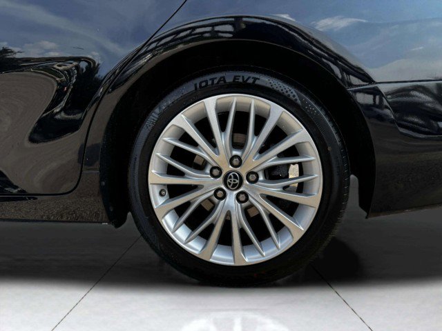 Used 2019 Toyota Camry XLE image 46