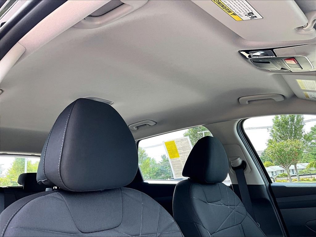 Used 2025 Hyundai Tucson SE AWD/4WD image 22