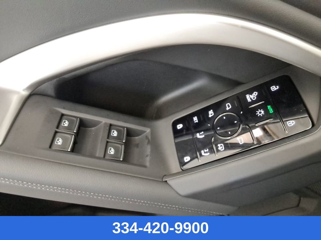 New 2025 Audi Q5 Premium Plus image 18