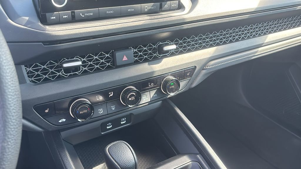 Certified 2024 Honda Accord EX image 20