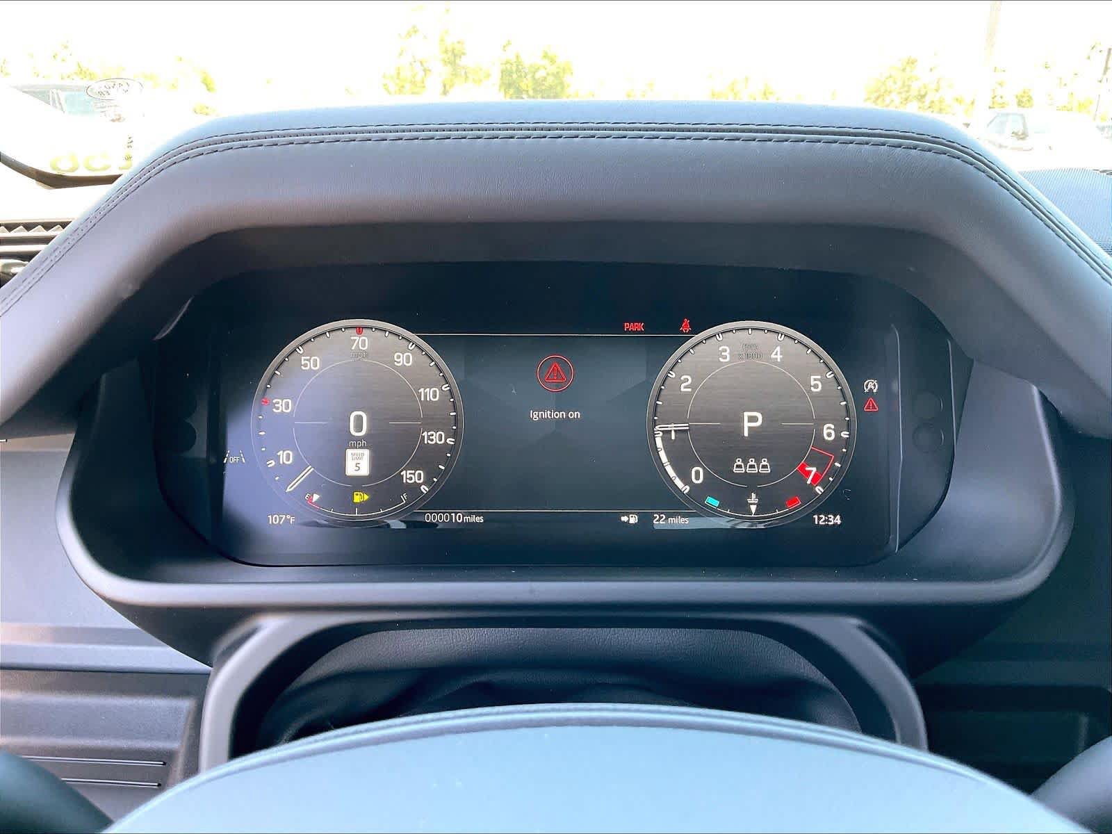 New 2026 Land Rover Defender 110 X-Dynamic SE AWD/4WD image 19