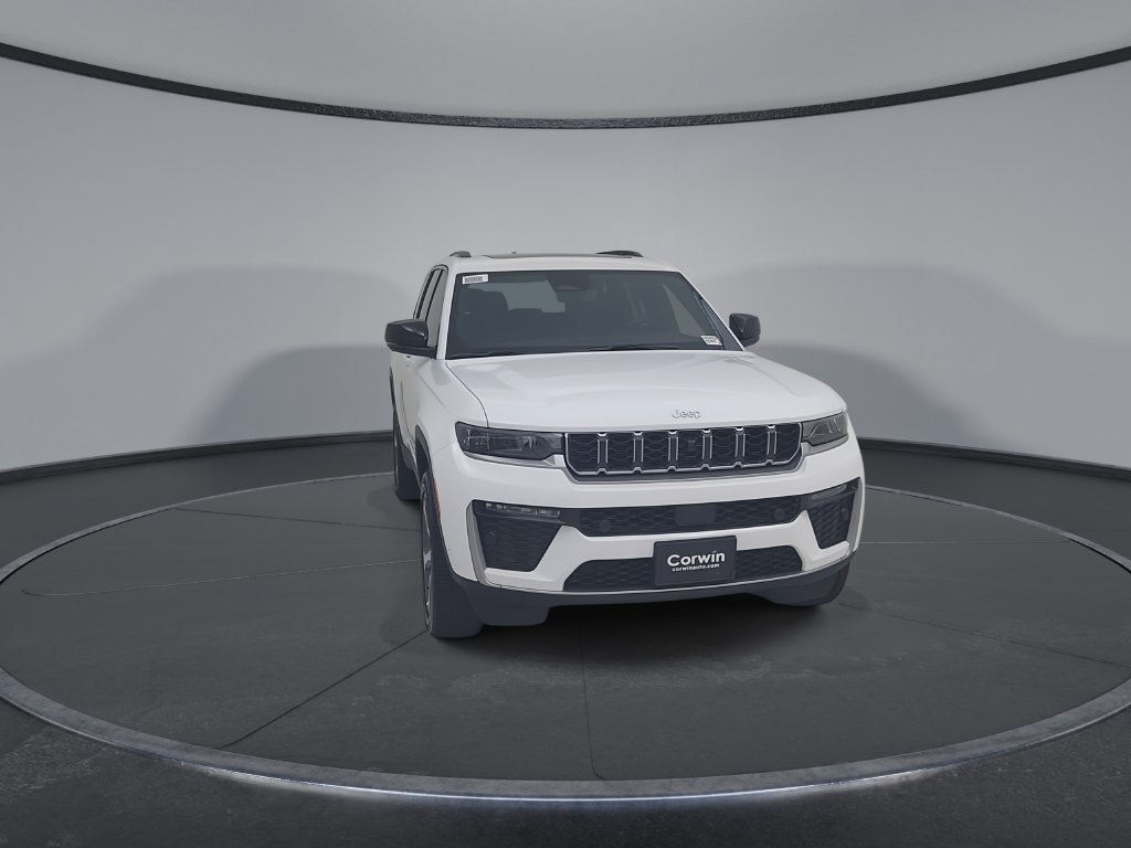 New 2026 Jeep Grand Cherokee Limited w/ Luxury Tech Group II AWD/4WD image 4