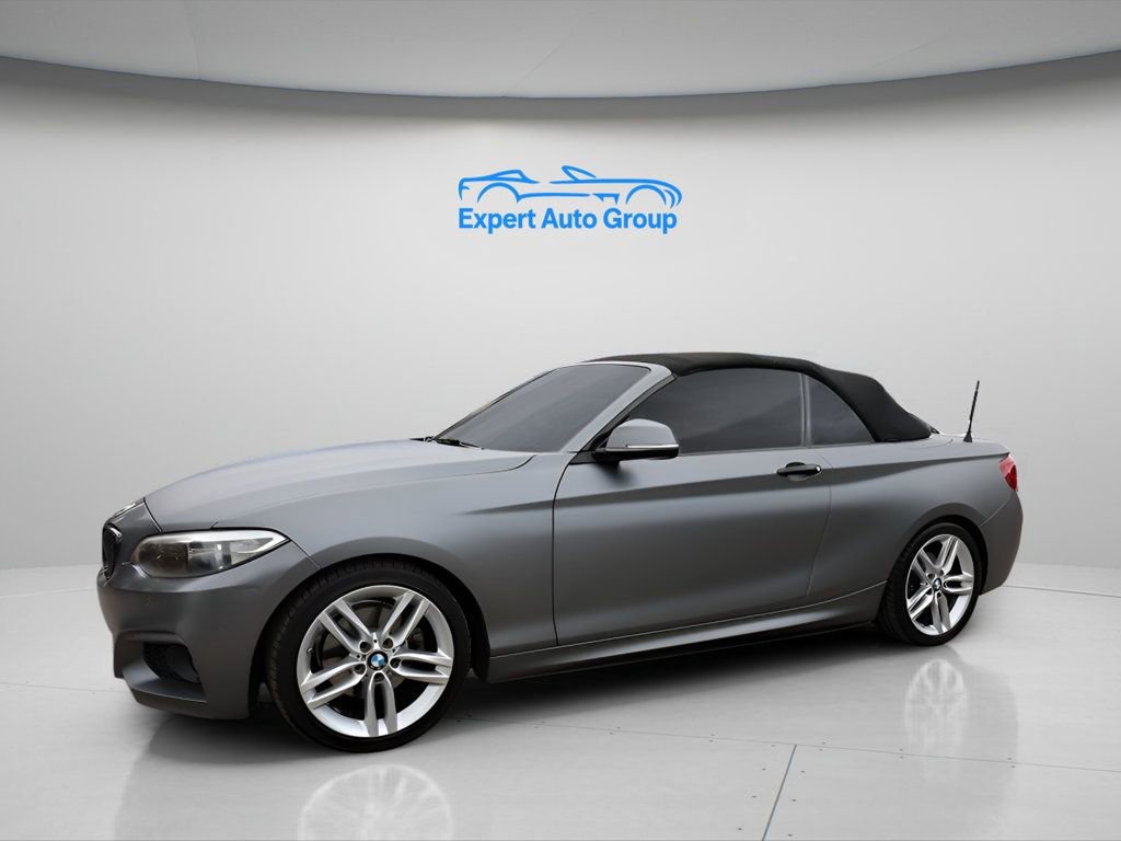 Used 2017 BMW 230i Convertible RWD image 34