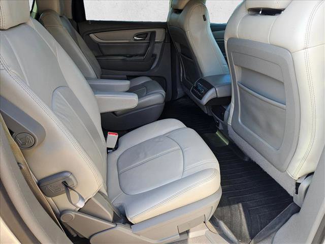 Used 2015 Chevrolet Traverse LT image 21