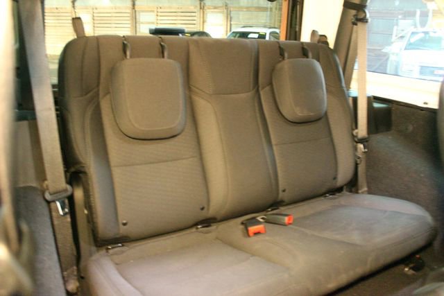 Used 2021 Jeep Wrangler Sport S image 13