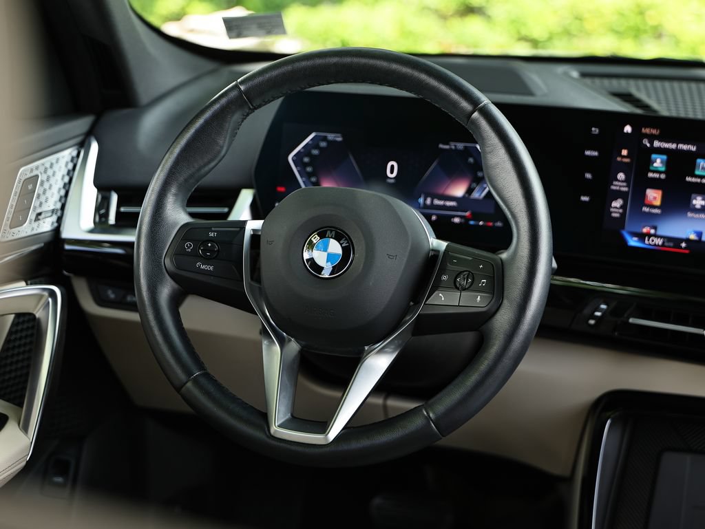 Used 2023 BMW X1 xDrive28i w/ Premium Package AWD/4WD image 27