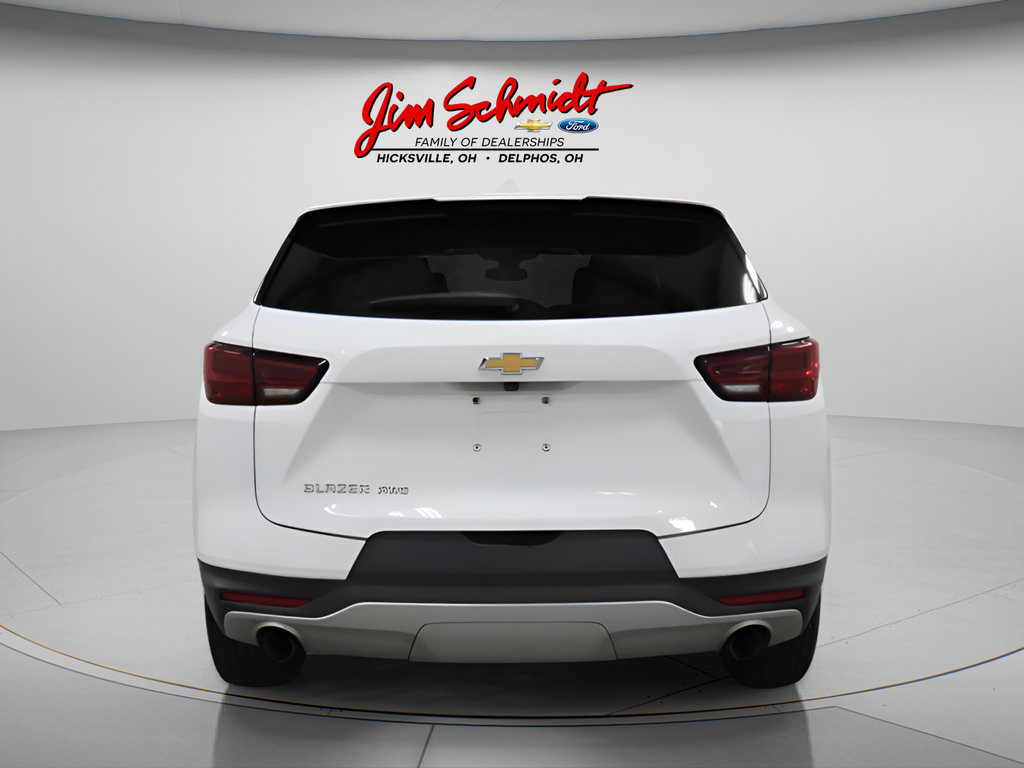 Used 2025 Chevrolet Blazer LT AWD/4WD image 5