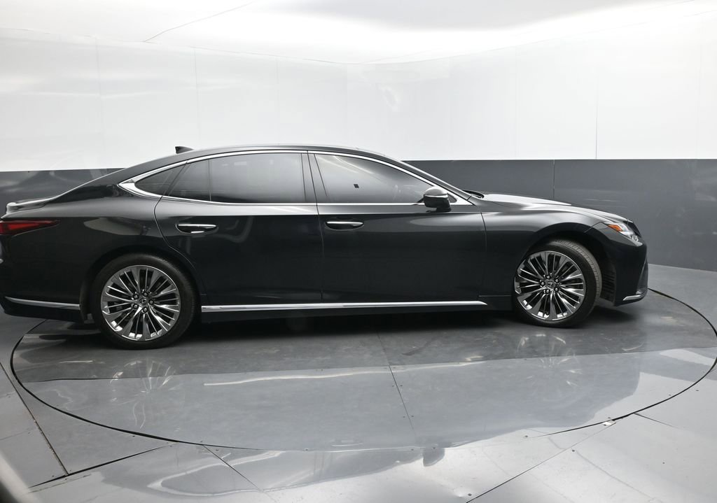 Used 2023 Lexus LS 500 AWD image 6