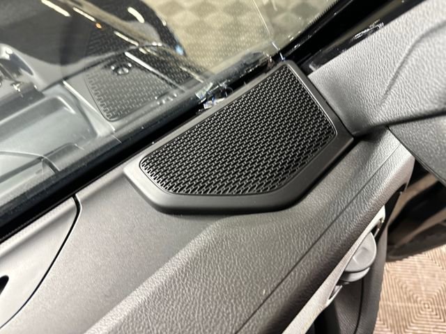 Used 2024 Jeep Wrangler Unlimited image 28