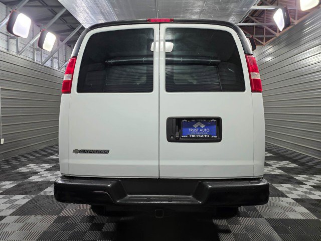 Used 2019 Chevrolet Express 2500 w/ Driver Convenience Package RWD image 6
