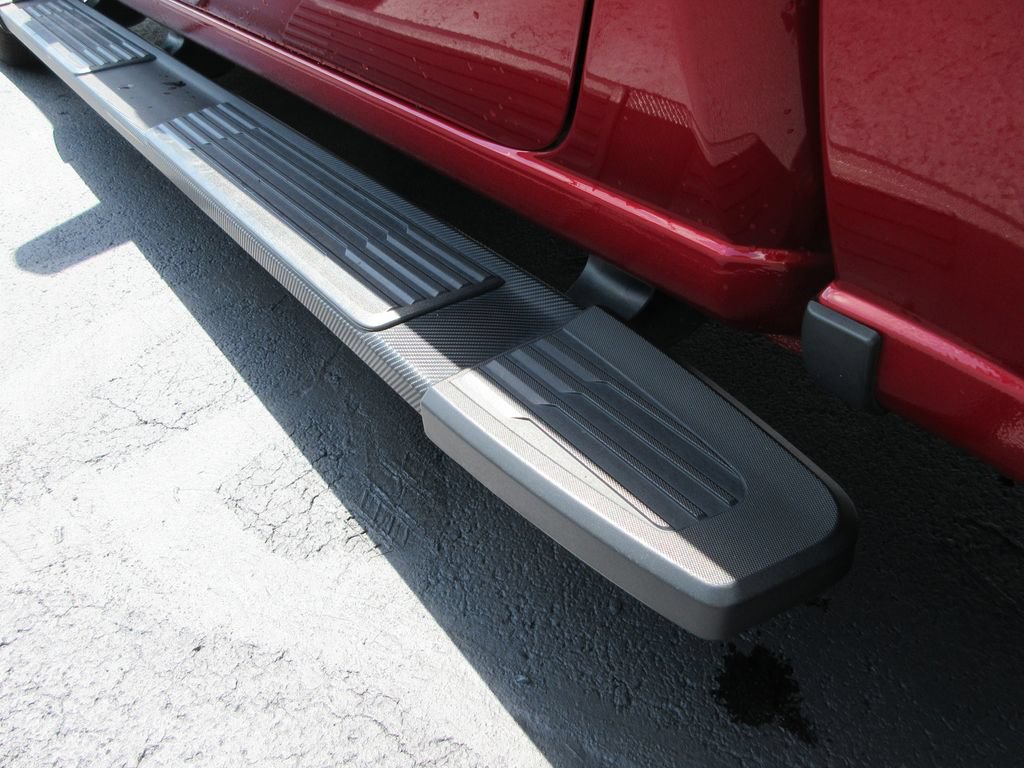 Certified 2019 Chevrolet Silverado 1500 RST AWD/4WD image 15