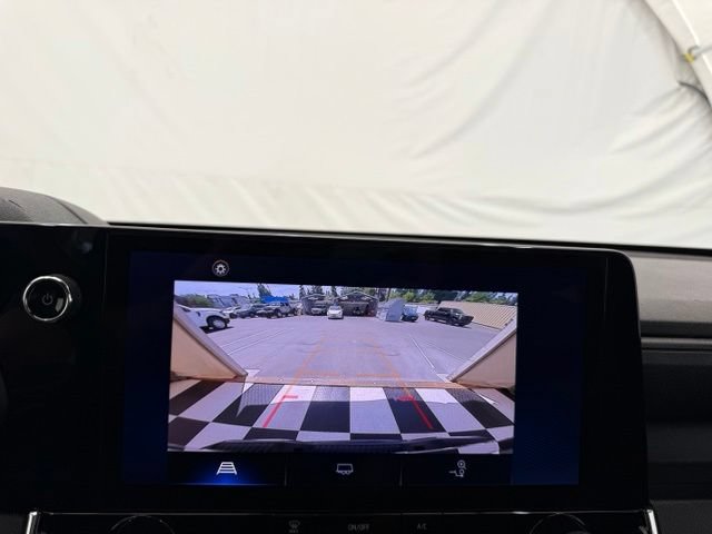 Used 2023 Chevrolet Colorado W/T RWD image 32