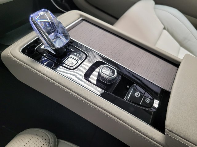 New 2026 Volvo XC90 B6 Ultra w/ Protection Package AWD/4WD image 20