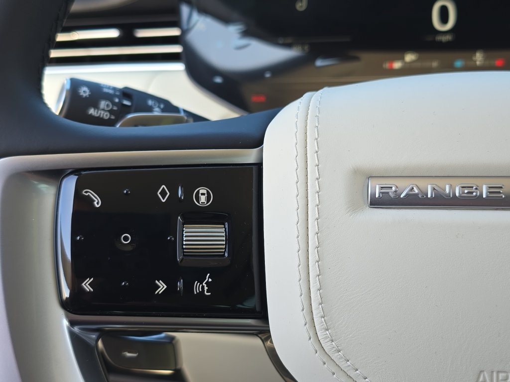 New 2027 Land Rover Range Rover SE AWD/4WD image 18