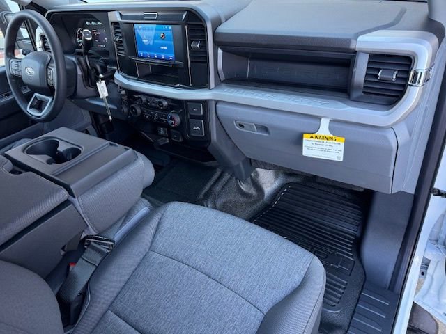 New 2025 Ford F350 XLT image 21
