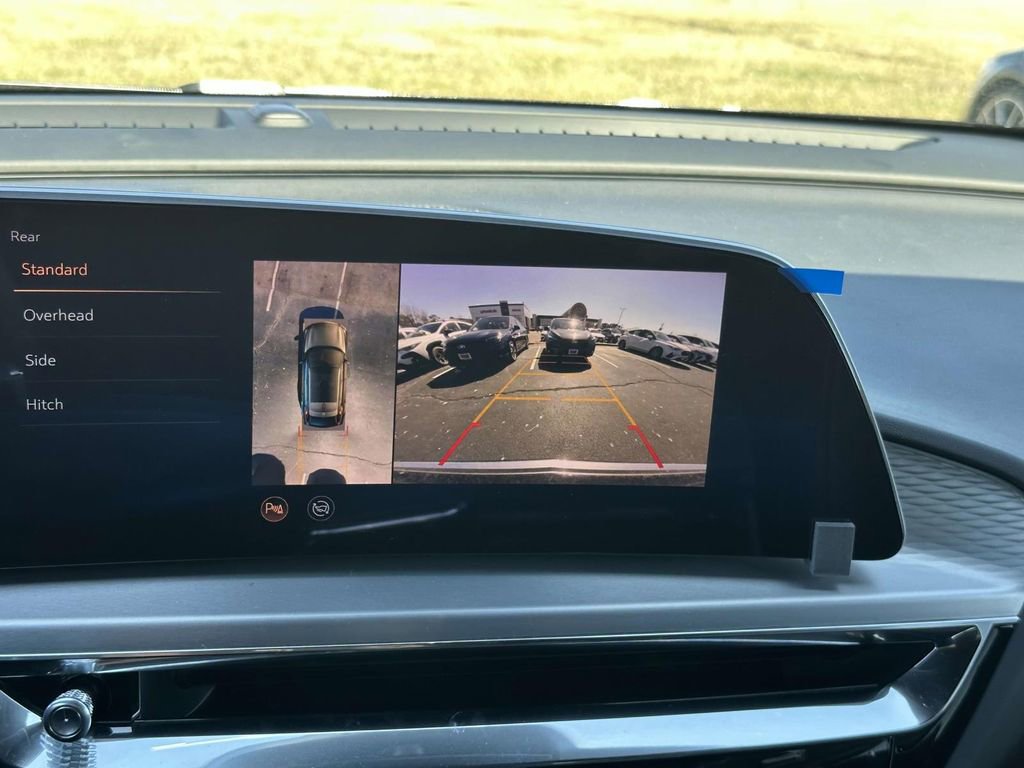 New 2025 Cadillac Lyriq Luxury image 21