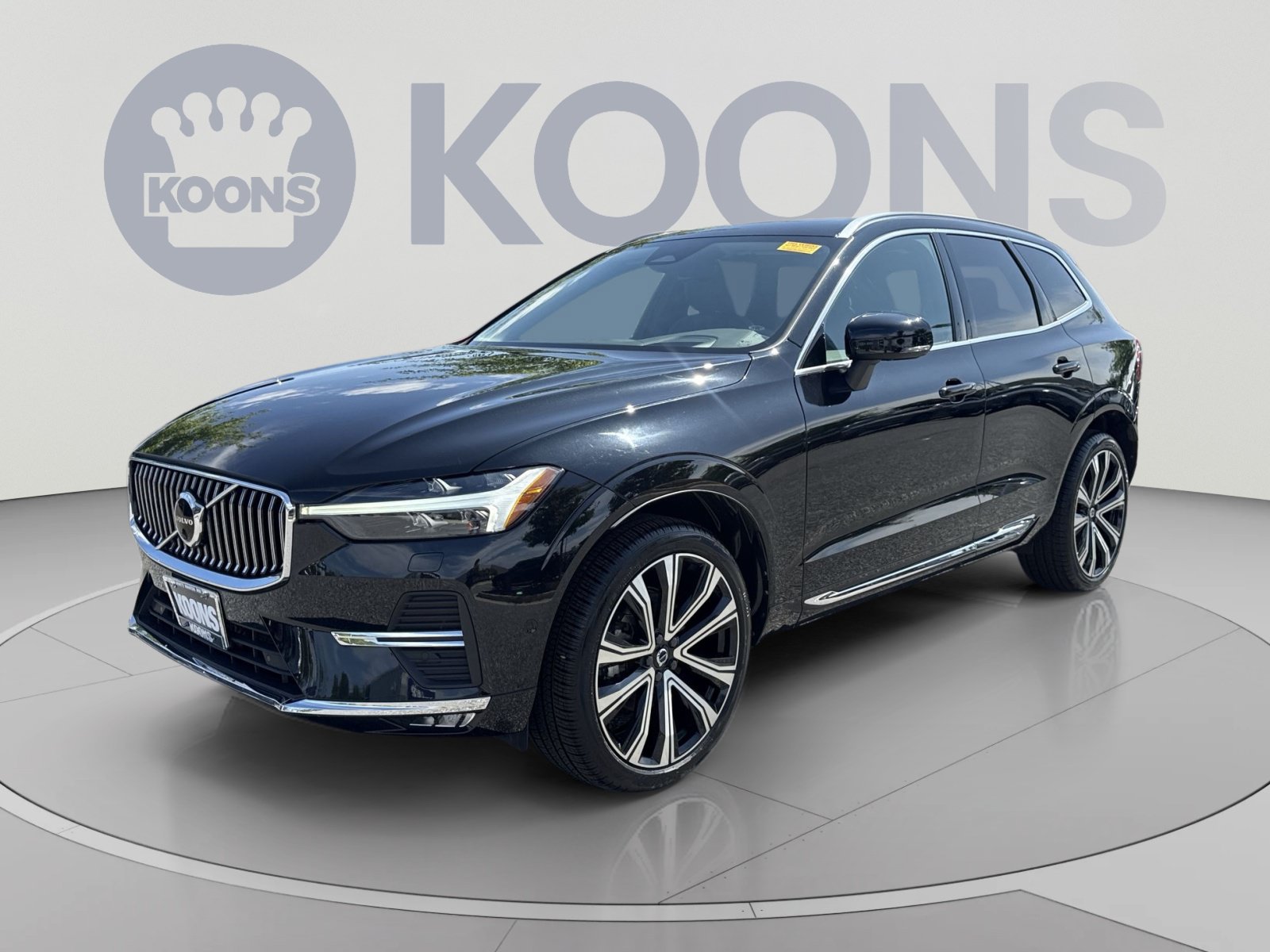 Certified 2023 Volvo XC60 B5 Ultimate w/ Climate Package AWD/4WD image 1