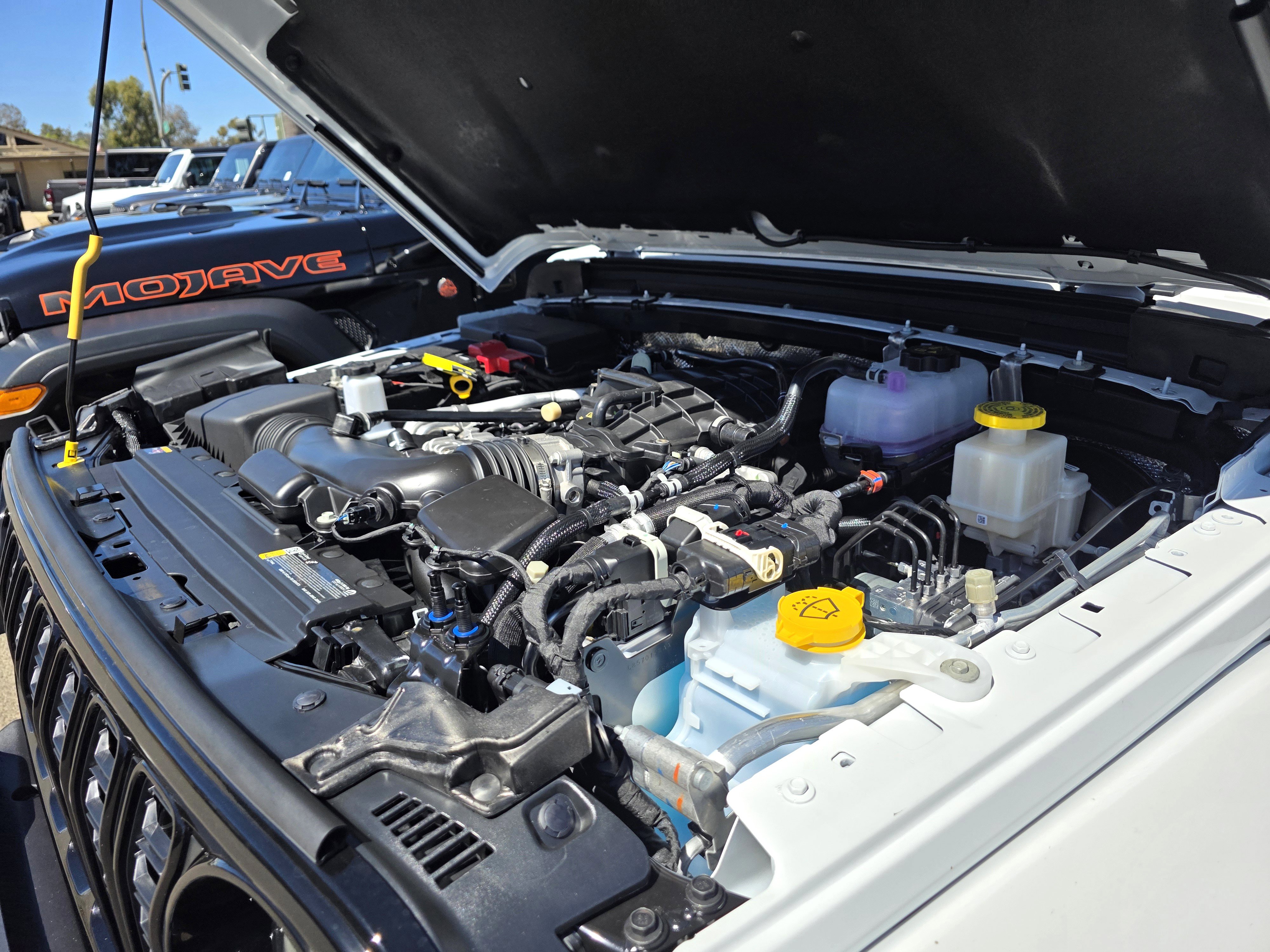 New 2025 Jeep Gladiator Willys image 18