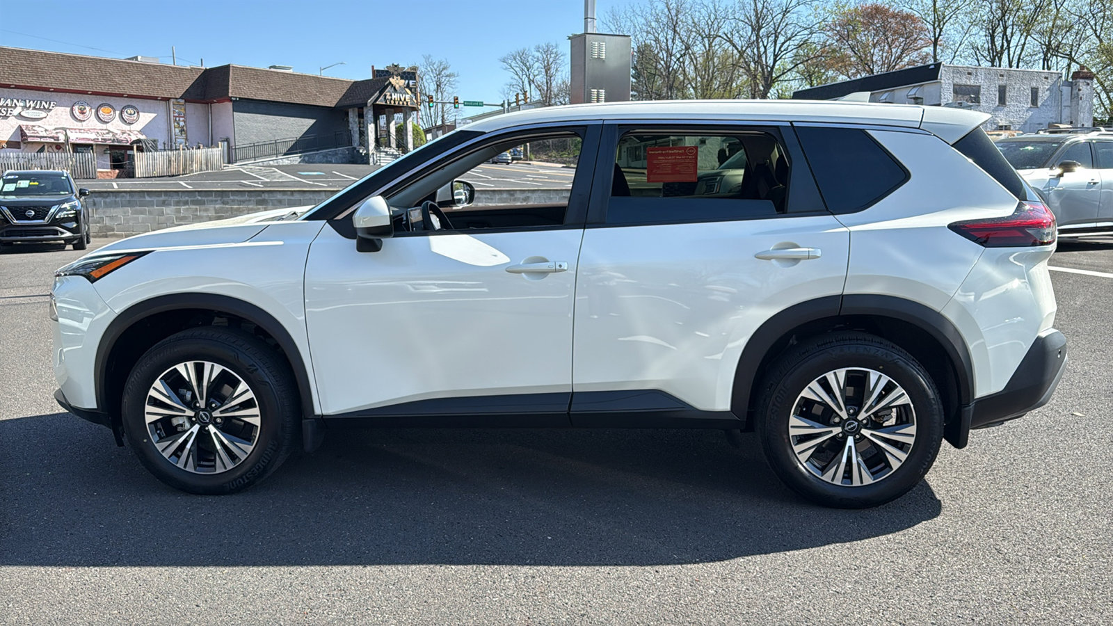 Certified 2023 Nissan Rogue SV AWD/4WD image 4