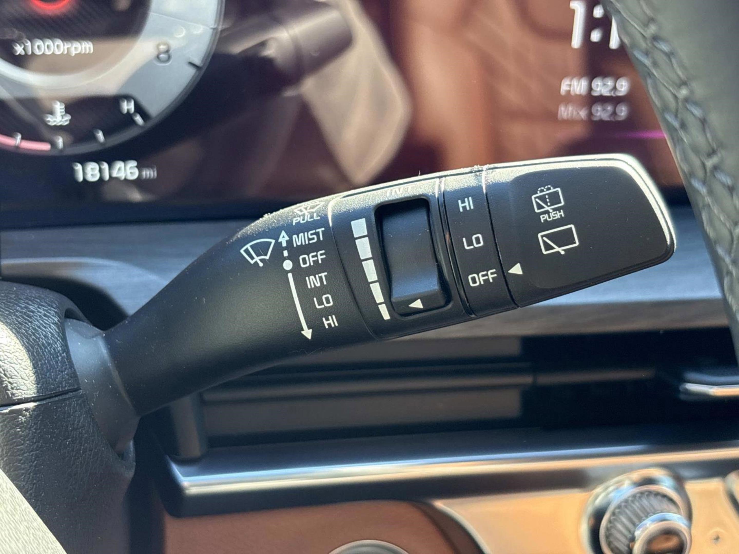 Used 2024 Kia Telluride SX X-Pro image 32