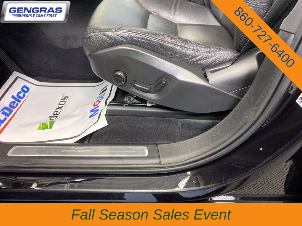 Used 2022 Volvo XC90 T8 Inscription Expression w/ Advanced Package AWD/4WD image 13