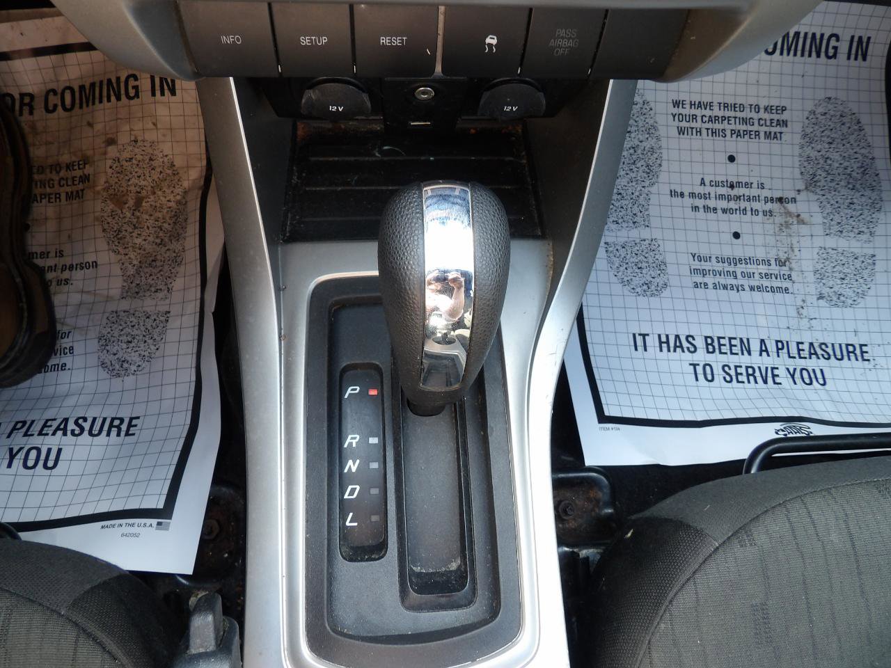 Used 2010 Ford Focus SE image 14