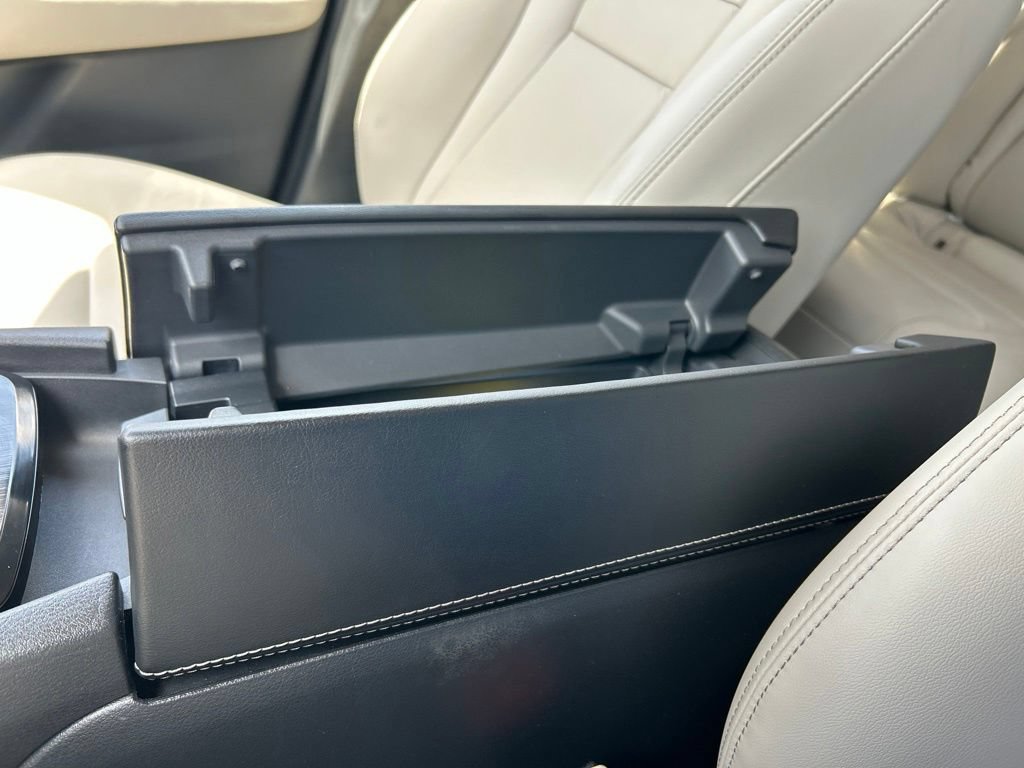 Certified 2024 Nissan Rogue SL FWD image 40