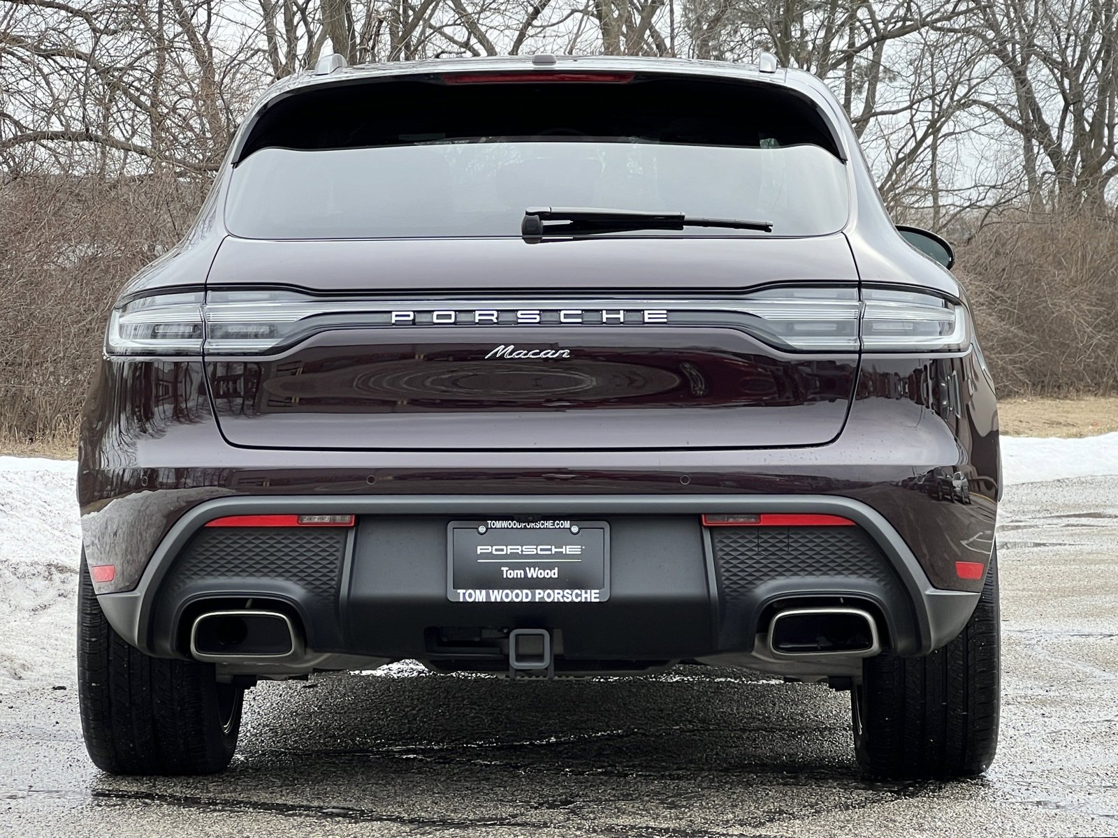 Certified 2025 Porsche Macan image 8
