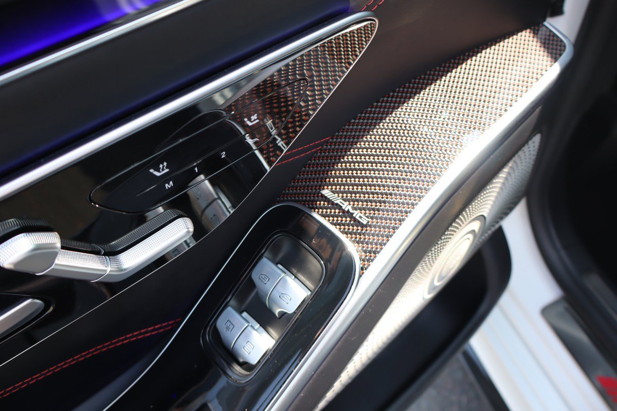 Used 2024 Mercedes-Benz S 63 AMG S w/ Carbon Fiber Exterior Package image 13