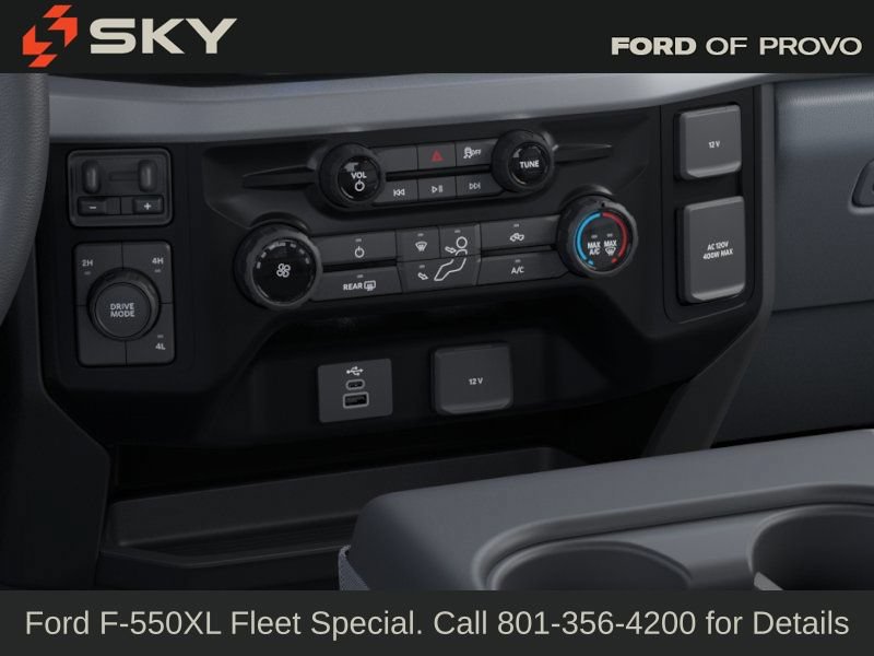 New 2026 Ford F550 4x4 Crew Cab image 16