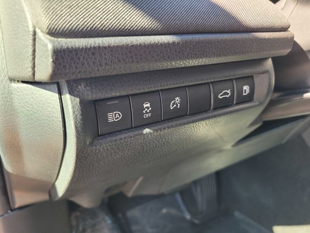 Used 2025 Toyota Camry LE w/ Convenience Package AWD/4WD image 19