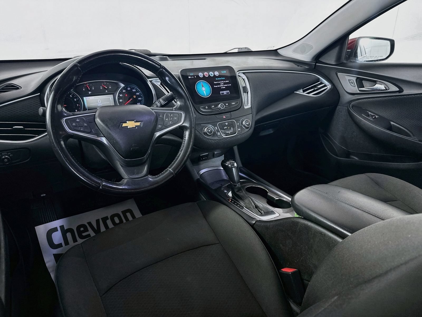 Used 2018 Chevrolet Malibu LT FWD image 20