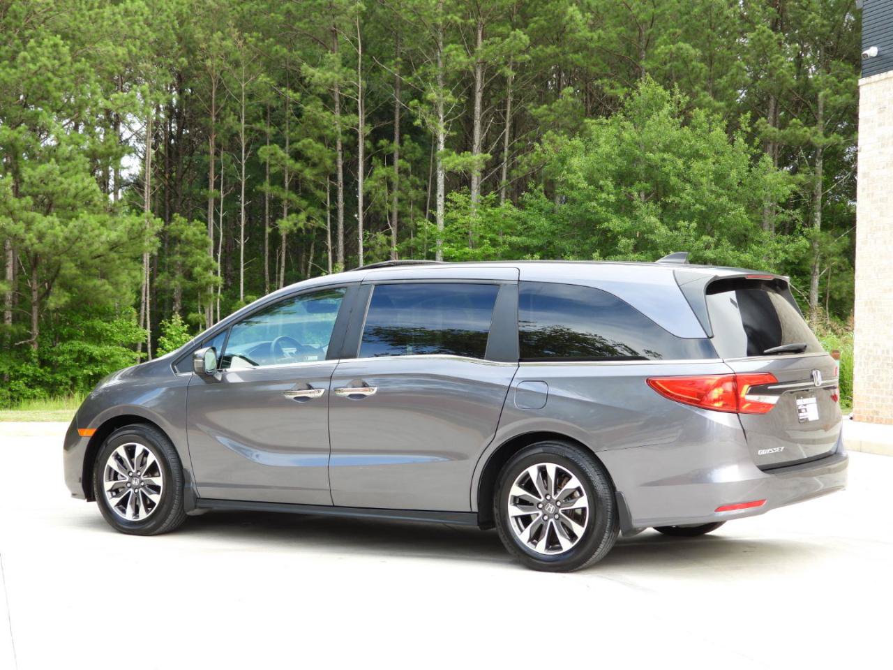 Used 2022 Honda Odyssey EX-L image 17