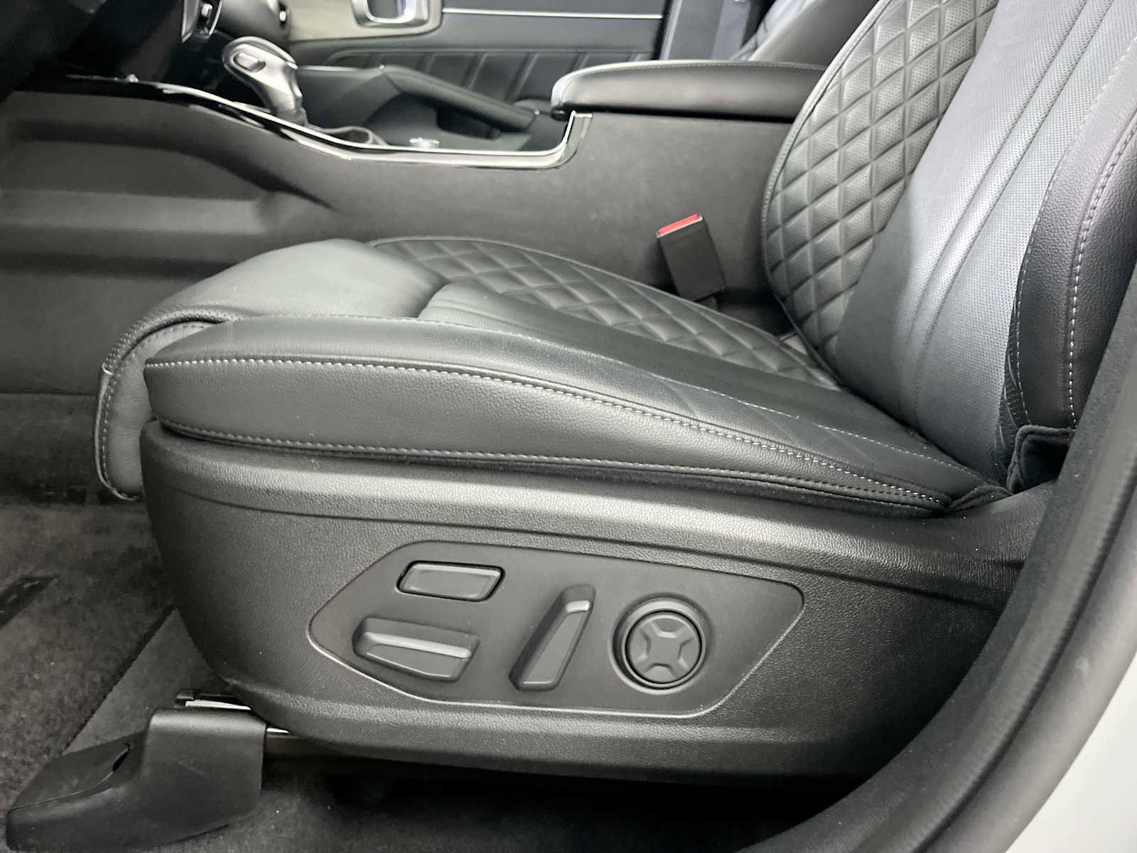 Used 2023 Kia Sorento SX Prestige image 20