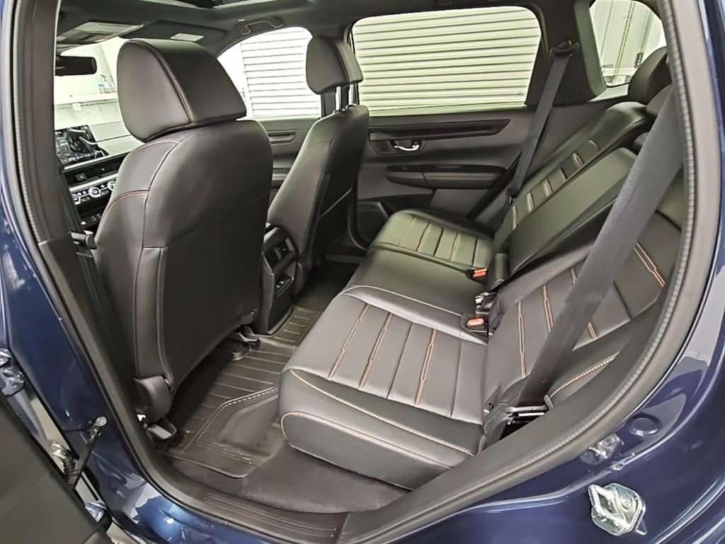 Used 2025 Honda CR-V Sport-L image 32