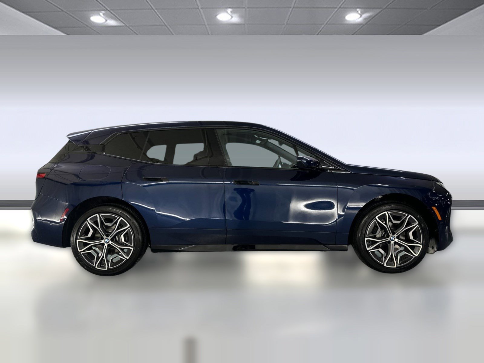 Used 2026 BMW iX xDrive45 image 7