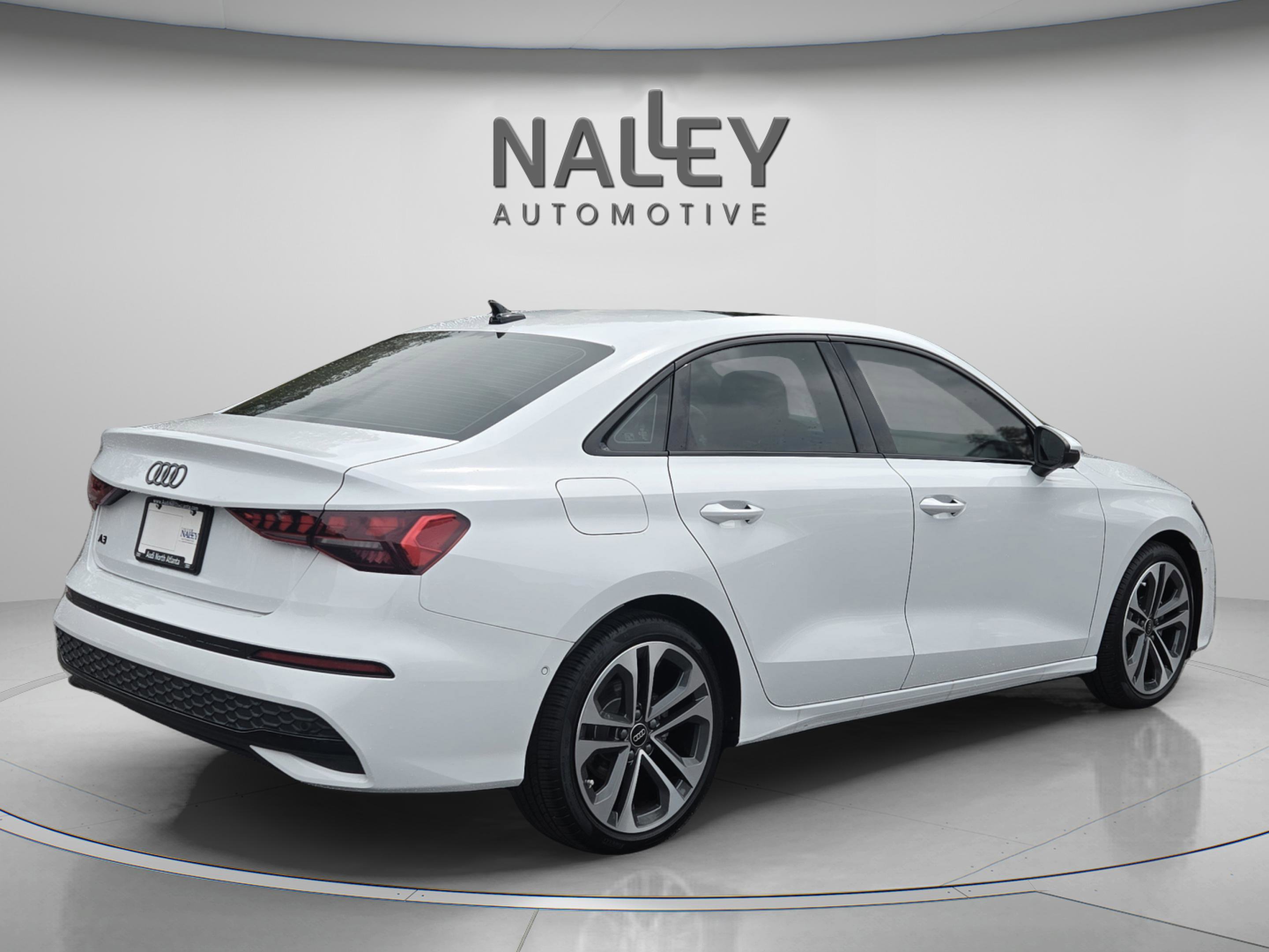 Used 2025 Audi A3 2.0T Premium image 5