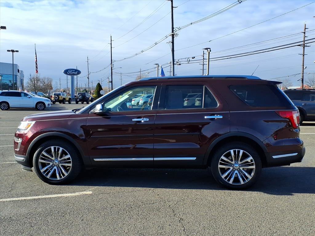 Certified 2018 Ford Explorer Platinum image 4