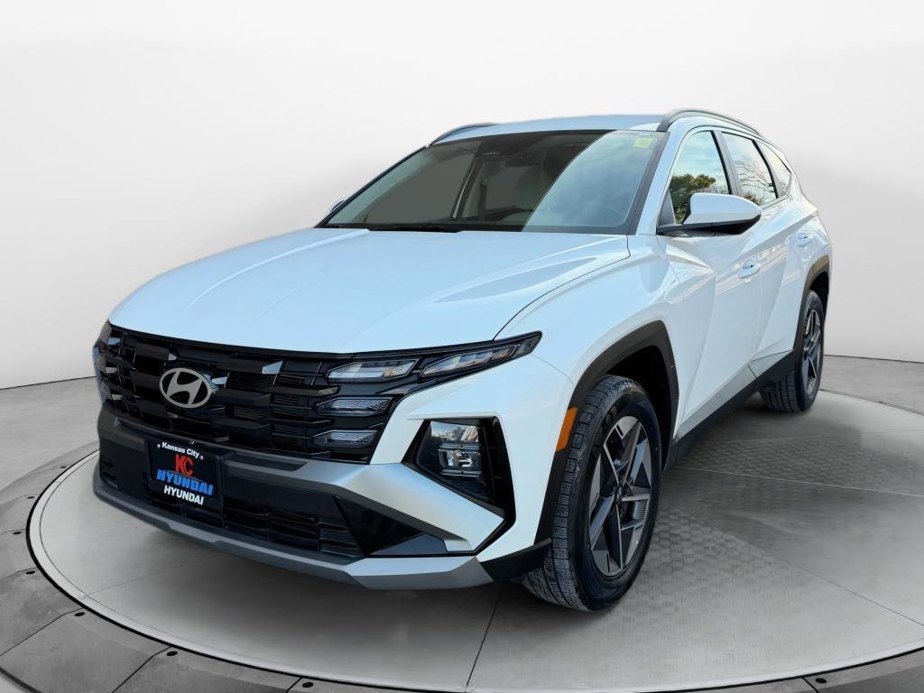 Certified 2025 Hyundai Tucson SEL image 1